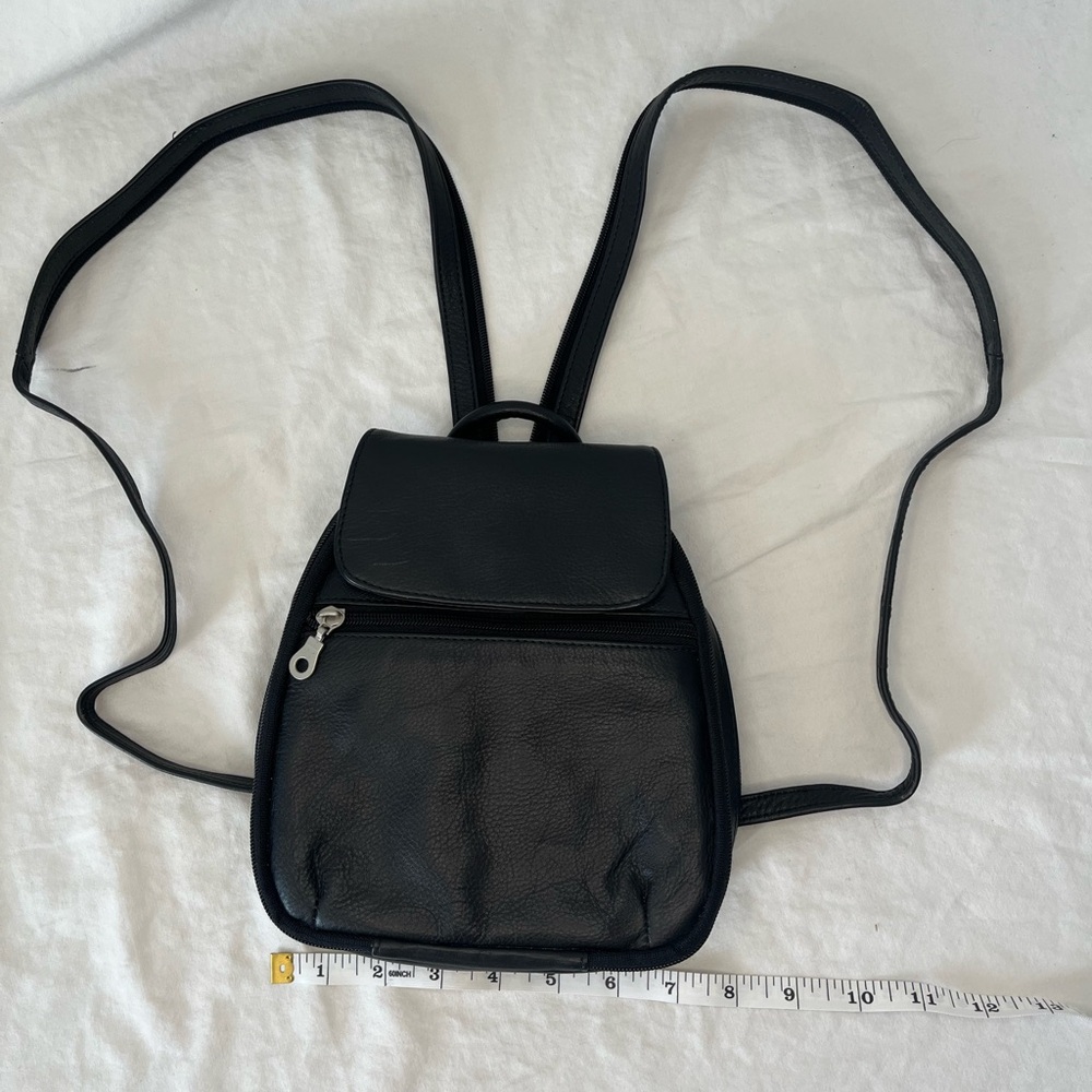 Paul & Taylor black genuine leather backpack organizer sling purse. Y2K grunge
